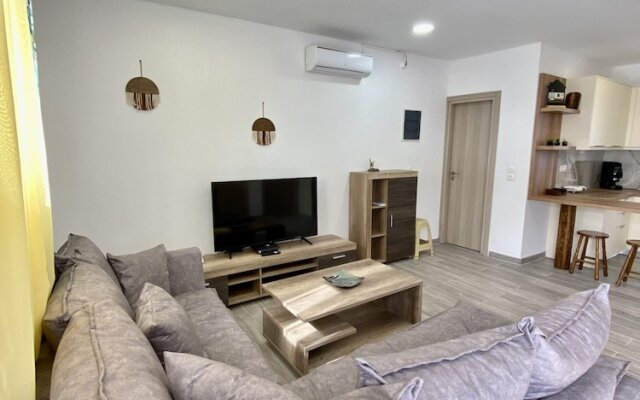 Sea Sound Villa at Perivolos Santorini