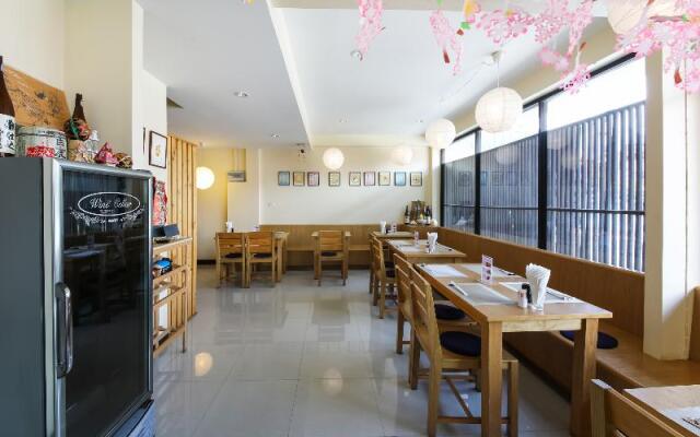 Oyo 368 Aoi Apartment