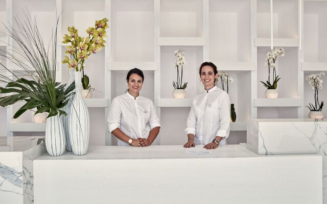 Katikies Mykonos - The Leading Hotels Of The World