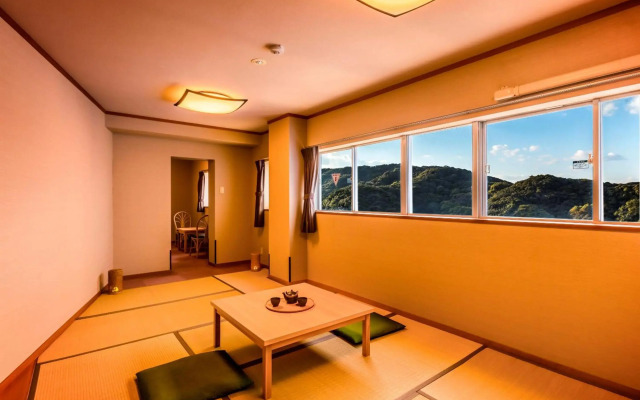 Ooedo Onsen Monogatari Premium Toba Saichoraku