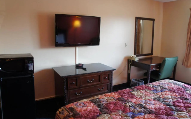 Select Inn Maple Grove