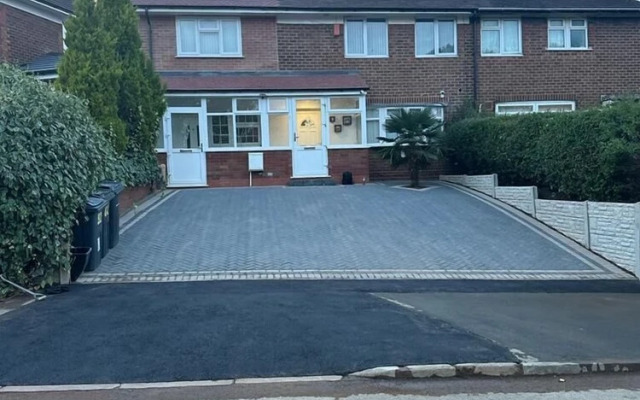 Stunning 4-bed House in Birmingham