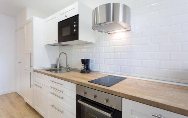 Home2Book Modern Center Apartment +WiFi & Terrace