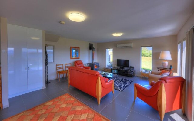 Manfield Seaside Bruny Island