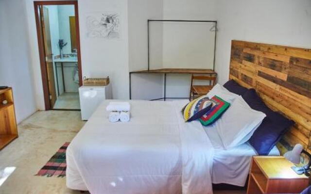 Tiô Isolda Artes & Hospedaria