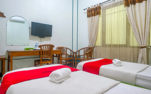 RedDoorz near XT Square Yogyakarta