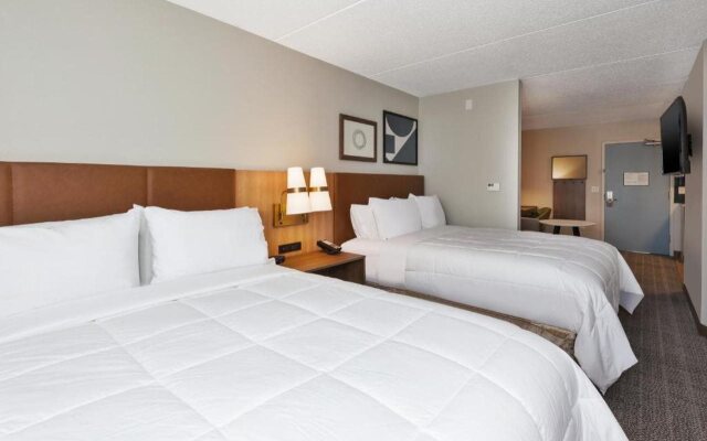 Staybridge Suites Pittsburgh Airport, an IHG Hotel