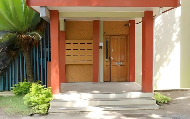 Elixir Hotel and Serviced Apartments