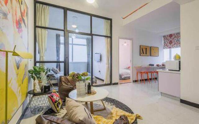 Xi'an Beilin·Small Goose Tower· Locals Apartment 00123900