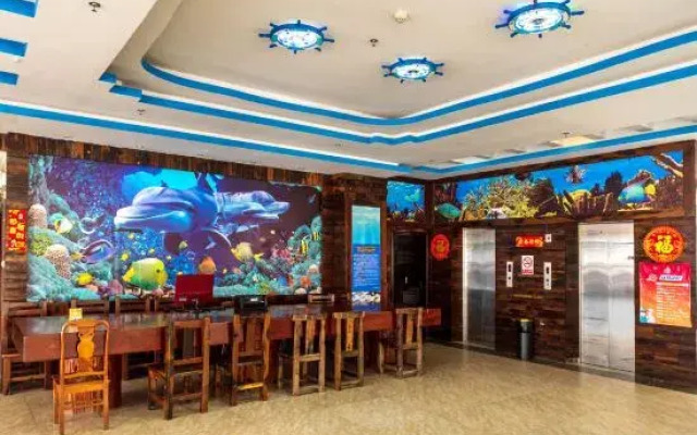 18th Haitian Holiday Theme Hotel