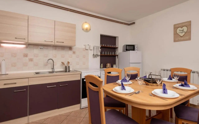 Apartment Oliva with swimming pool