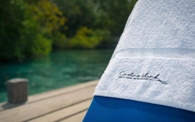 Hotel Coralina Island