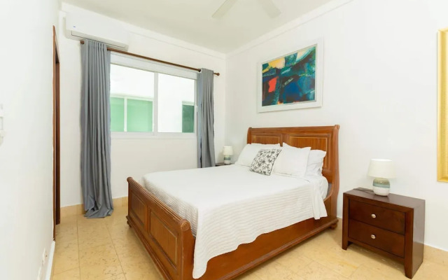 Escondido Bay Properties by Caribe Stays