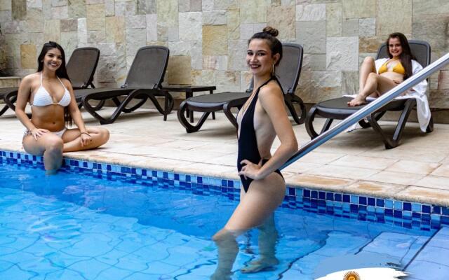 Carnaval Hotel Casino