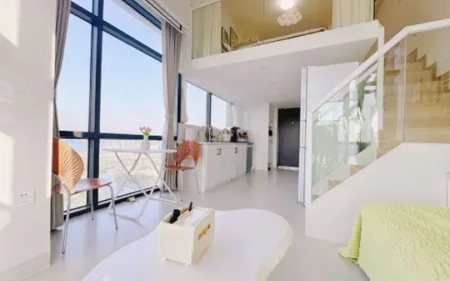 Shiyuan · River View Loft Homestay (Nanchang Lvziyao Chaoyangli)