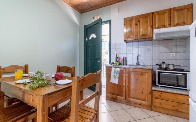 Apostolos Apartment 5