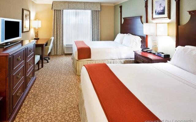 Holiday Inn Express & Suites Dallas NE - Allen, an IHG Hotel