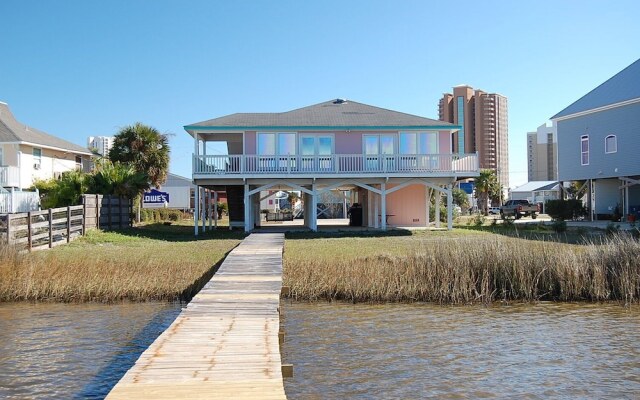 Bingham's Bayside home