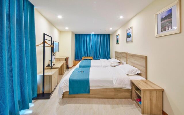 Pai Hotel Xining limeng Walking Street