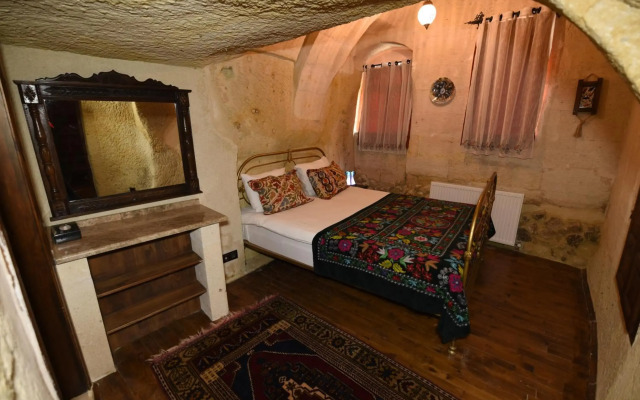Canela Cave Hotel