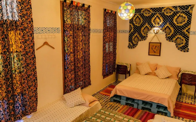 Sendis Hostel