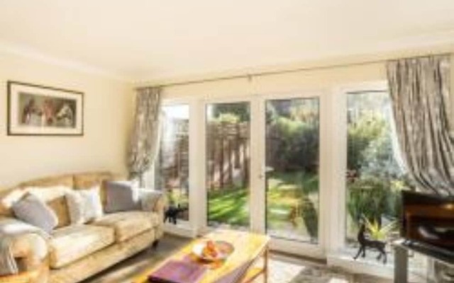 Abbeyside Holiday Cottage