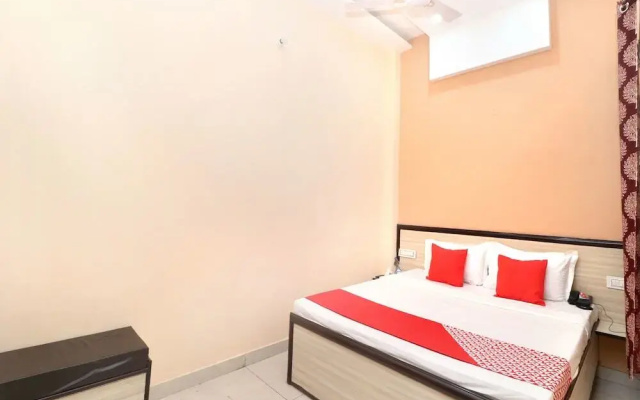 Pryag Guest House By OYO Rooms