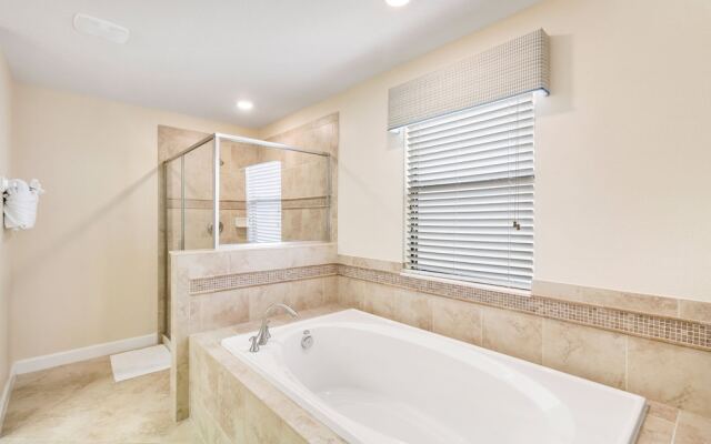 Happy Daze by VillaDirect