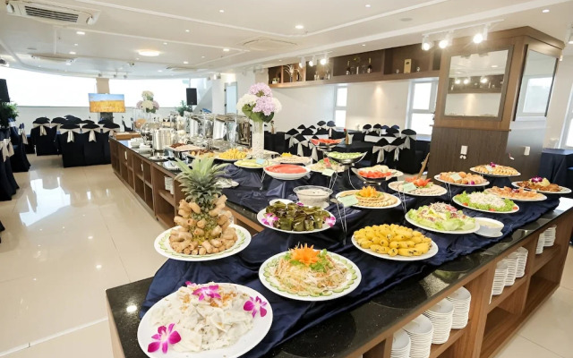 Luxury Mermaid Seaside Condotel Vung Tau