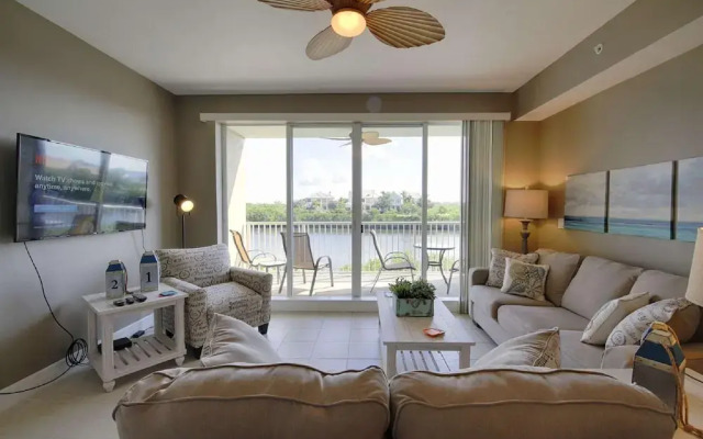 607 Little Harbor