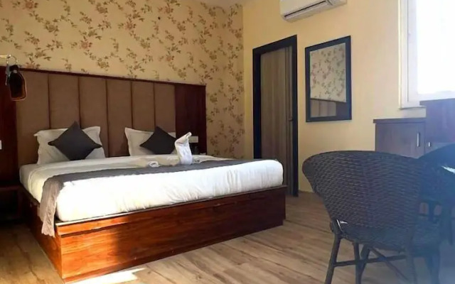 Aries Inn