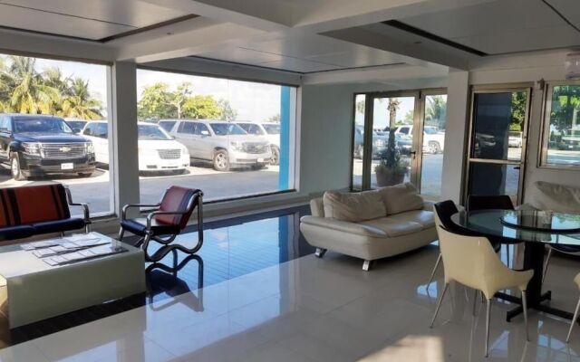 Suites Aeropuerto 24/7