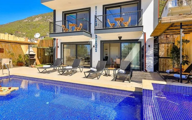 Villa Mor 2 Gökseki