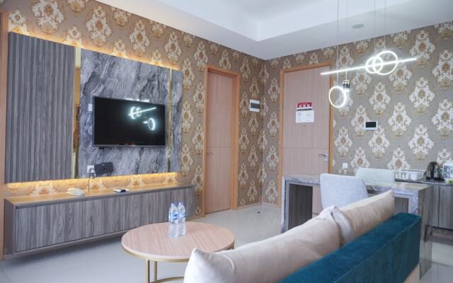 Nice And Comfy 2Br At Samara Suites Apartment