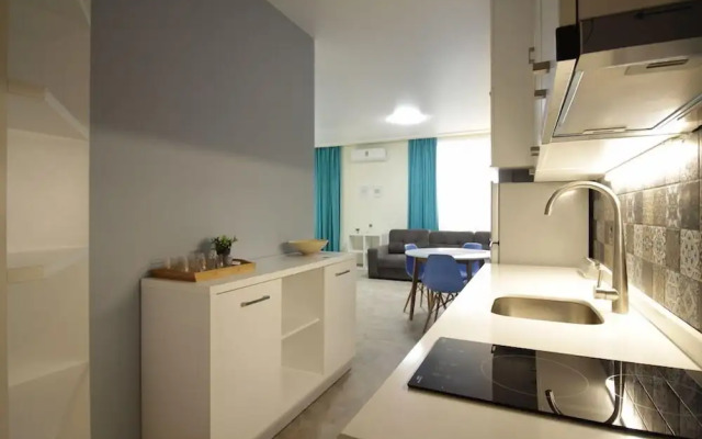 KNJZ Seaview Apartment