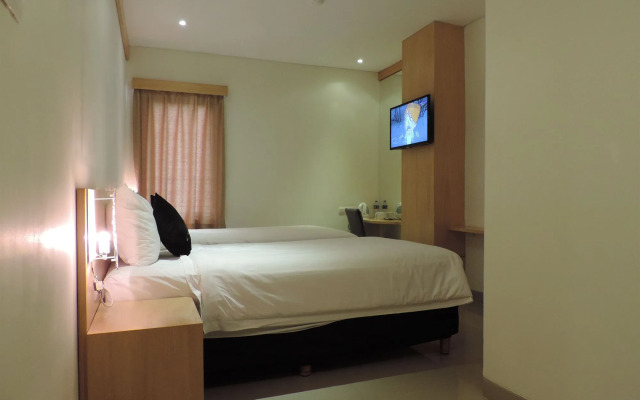 Zodiak Kebonjati by KAGUM Hotels