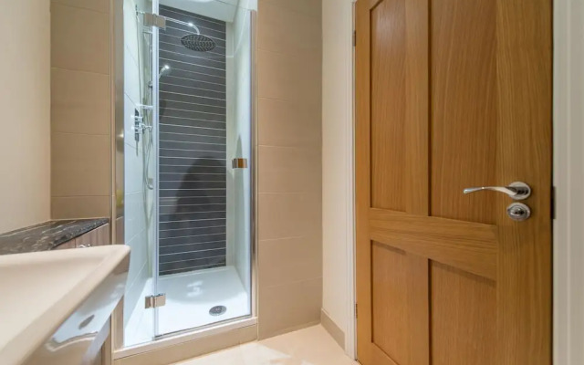 Hampden Apartments - The Elizabeth