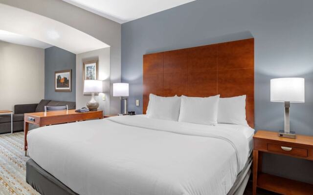 La Quinta Inn & Suites Cleveland