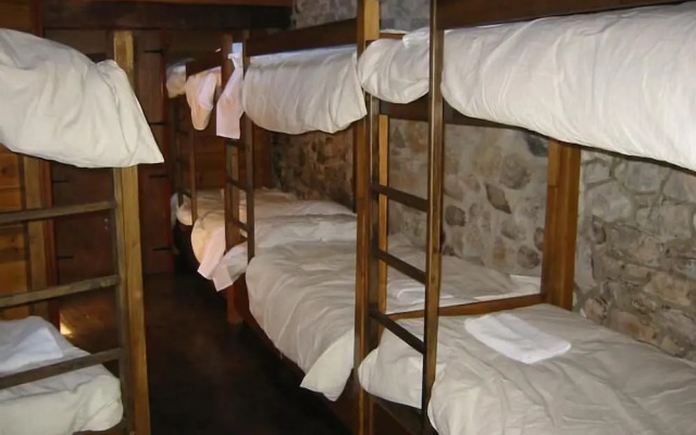 Albergue La Aldea - Hostel