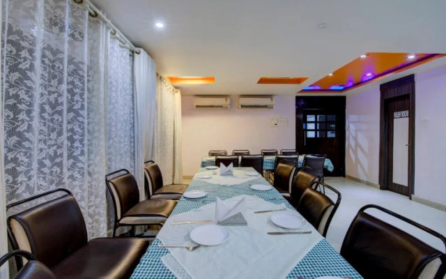Hotel Sunraj Residency By OYO Rooms