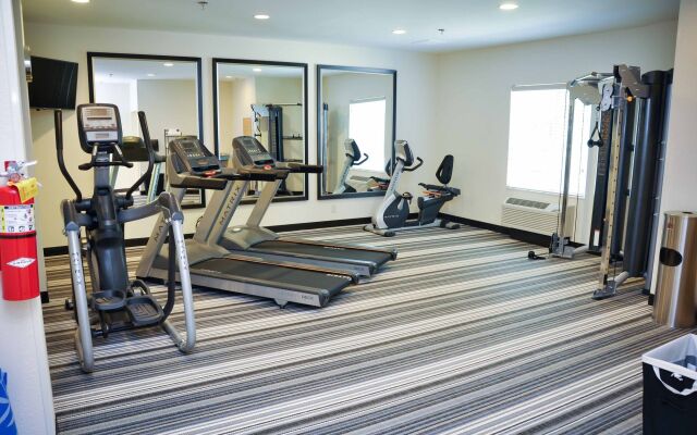Candlewood Suites Columbus-Northeast by IHG