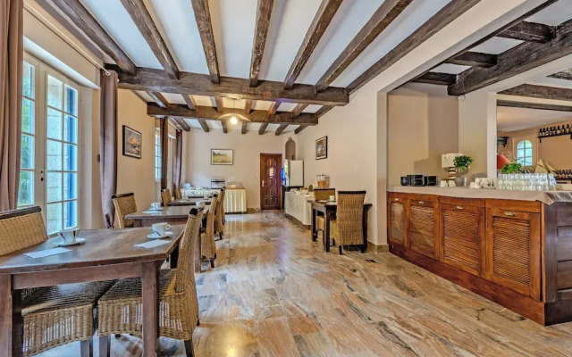 Hotel De la Corniche