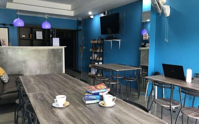 Coasters Hostel and Cafe