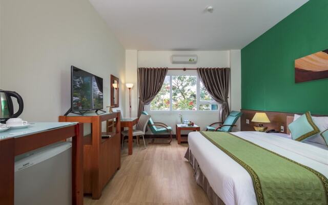 Sai Gon Phong Nha Hotel