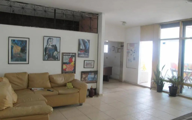 Arthemis Hotel e Pousada