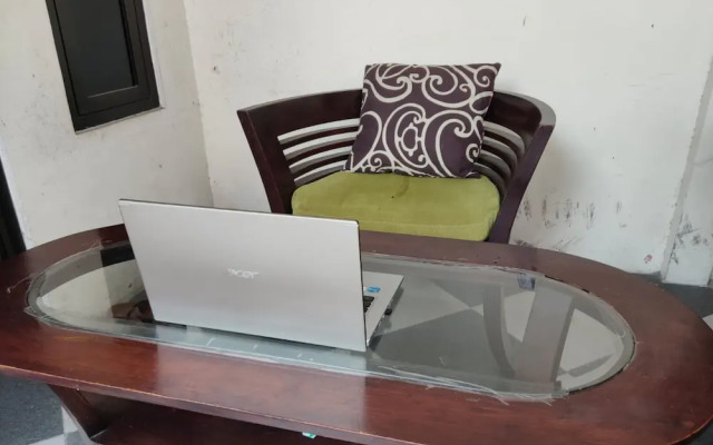 OYO Life 93525 Griya Wafira Trenggalek Syariah