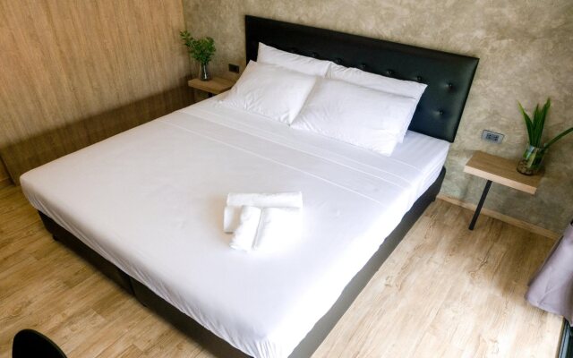 Seventh Boutique Hotel