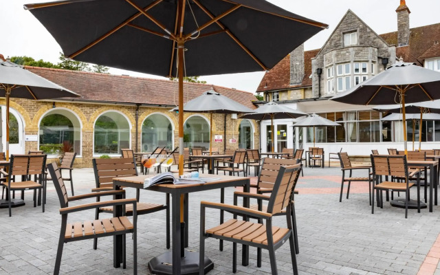 The Broadway Park Hotel