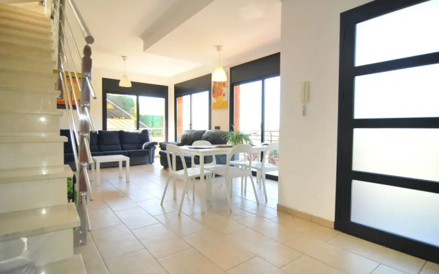 HomeHolidaysRentals Eugene - Costa Barcelona