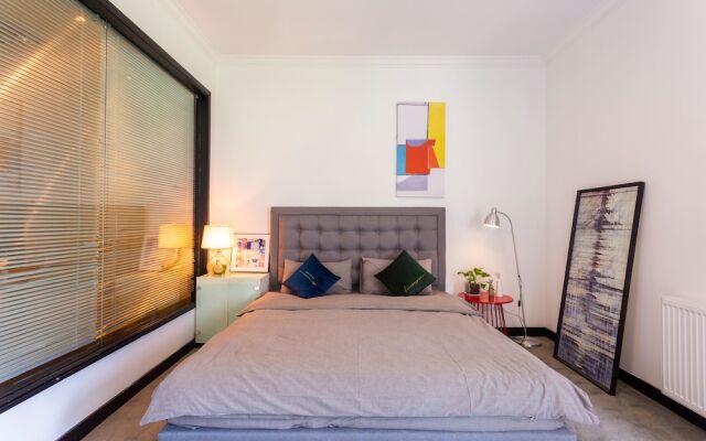 StarHome West Nanjing Road Branch